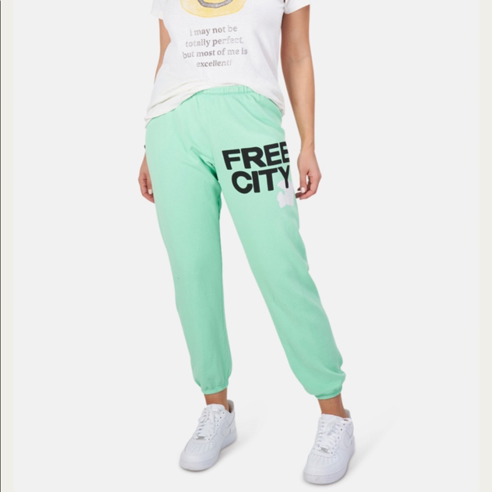NWOT Freecity Sweatpants Greengumm